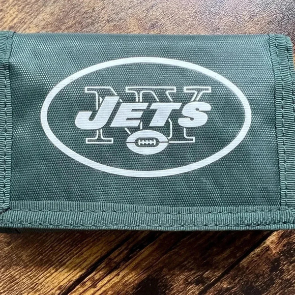 NFL Brand New York Jets Velcro trifold wallet - Picture 1 of 10